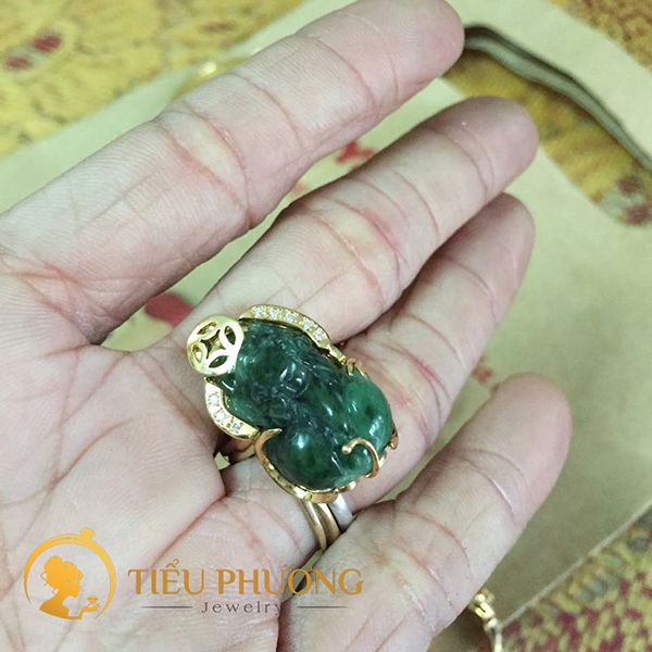 mặt đá tỳ hưu cho người mệnh Mộc