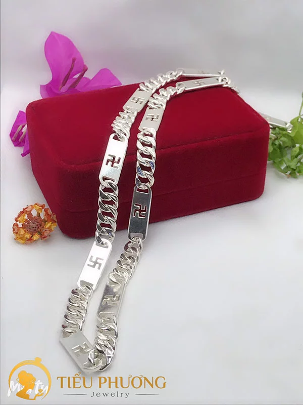 dây chuyền bạc nam khắc chữ Vạn