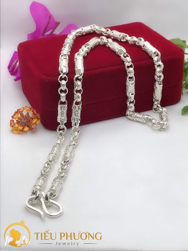 dây đeo móng hổ hình đốt trúc